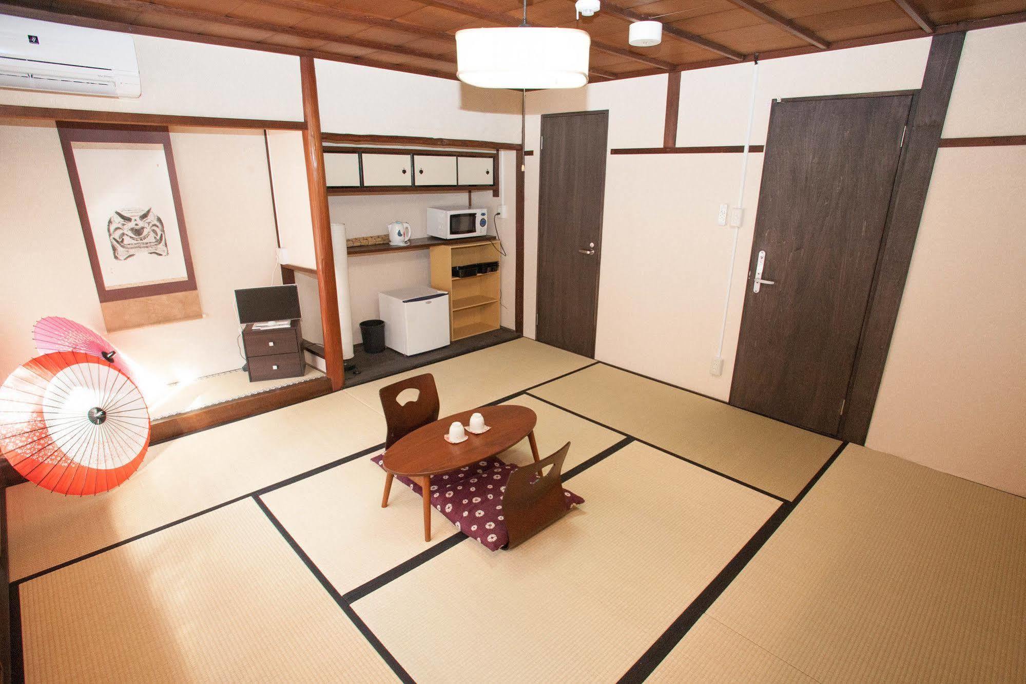 Guesthouse Omotenashi Kyoto Exterior foto
