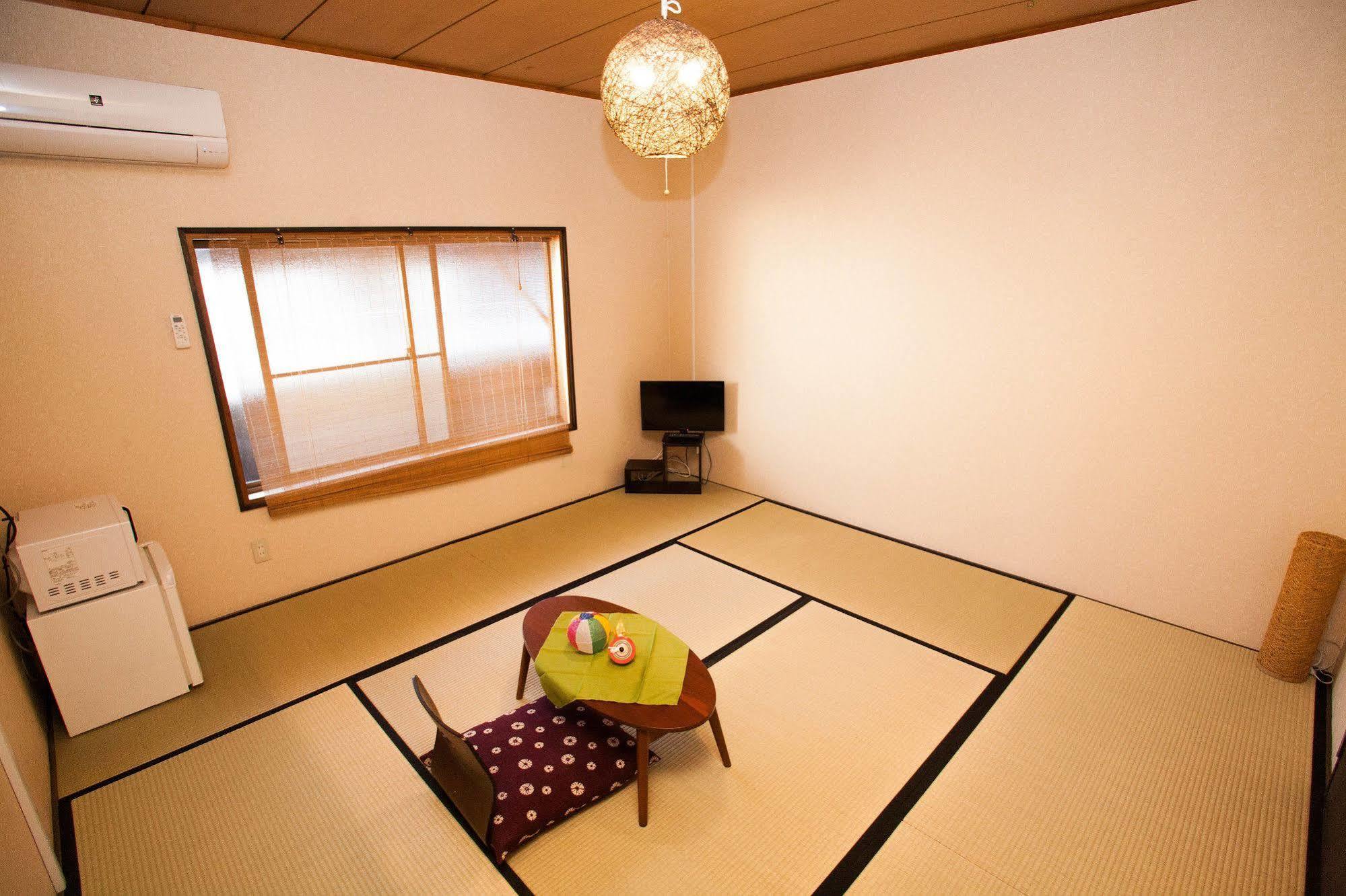 Guesthouse Omotenashi Kyoto Exterior foto